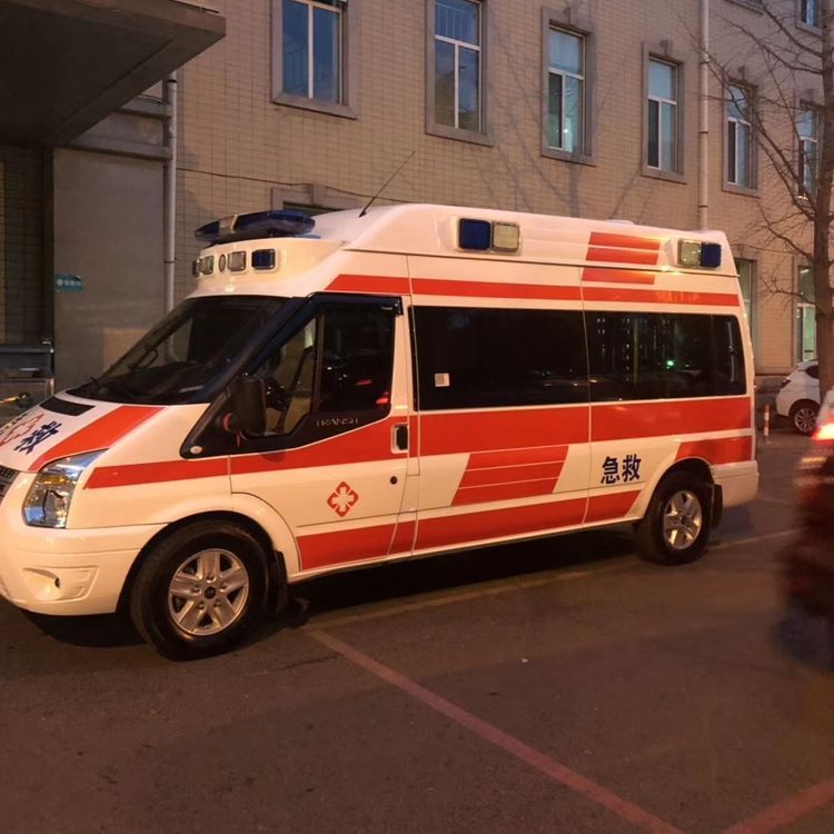 马鞍山夜间租赁救护车护送病人转院：安全转运的 8 大核心注意事项